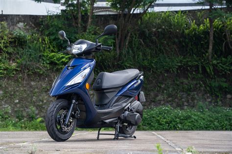 大地名流 開箱|光陽 KYMCO 大地名流125 初體驗的三個亮點與試騎心得